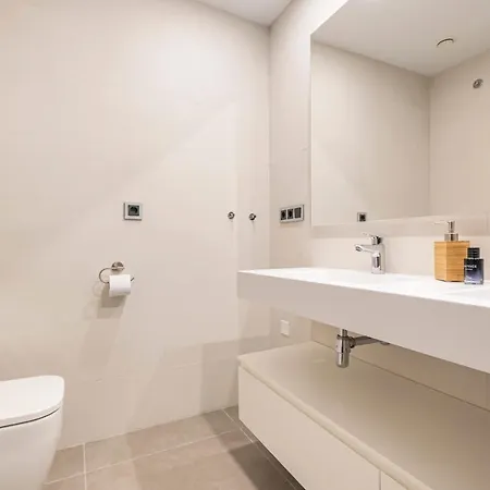 Sunset Waves 1-190 베니돔