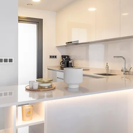 Sunset Waves 1-190 아파트 베니돔